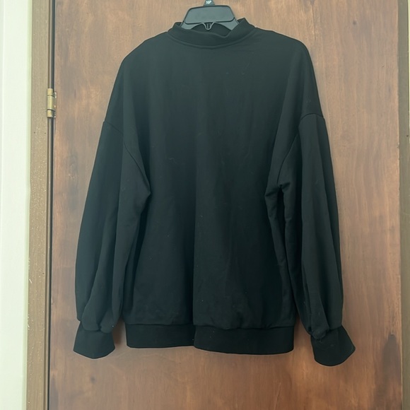 Lush V Neck Sweatshirt - Picture 2 of 3